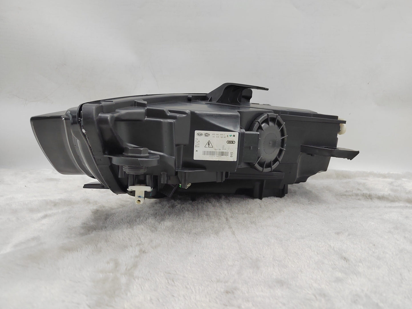 AUDI A3 8V 2013-2015 XENON Right Hand Side HEADLIGHT ASSEMBLY