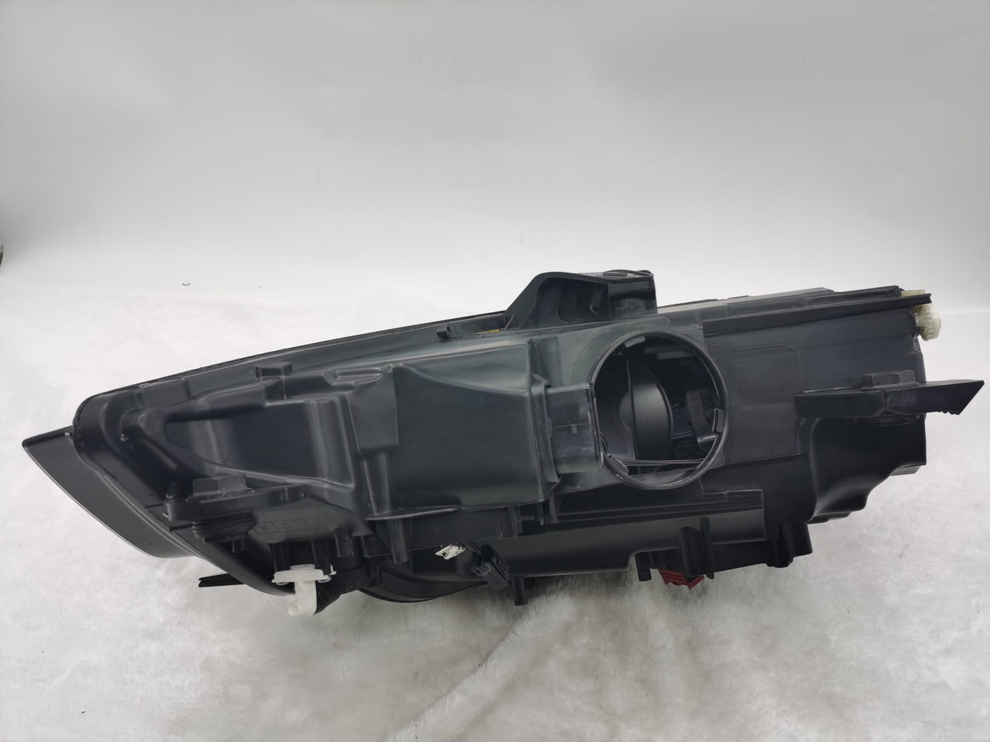 AUDI A3 8V 2013-2015 XENON Right Hand Side HEADLIGHT ASSEMBLY