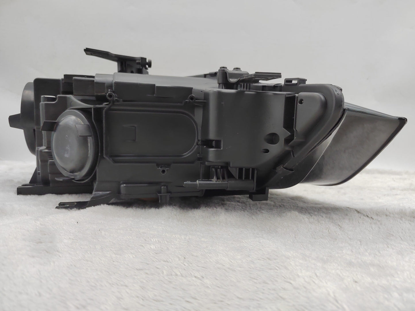 AUDI A4 B8 2011-2014 XENON Left Hand Side HEADLIGHT ASSEMBLY