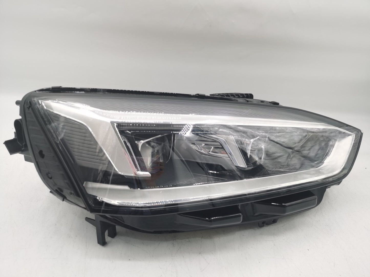 Audi A5 RS5 2016-2019 LED RIGHT HAND SIDE HEADLIGHT ASSEMBLY