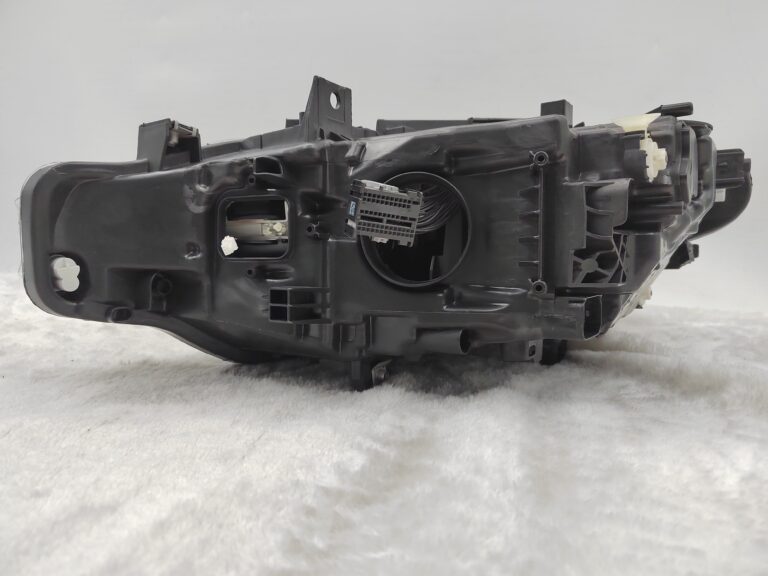 BMW 3 SERIES F30 F31 F35 2015-2018 LED RIGHT HAND SIDE HEADLIGHT ASSEMBLY
