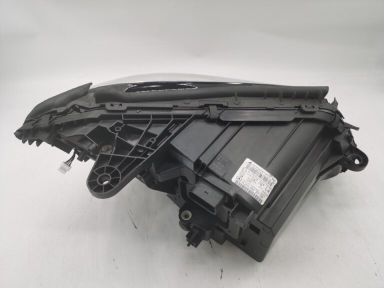 Mercedes-Benz C-CLASS W205 2014-2017 C200 LED Left Hand Side Headlight Assembly
