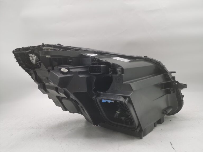 Mercedes-Benz C-CLASS W205 2014-2017 LED Left Hand Side HEADLIGHT ASSEMBLY