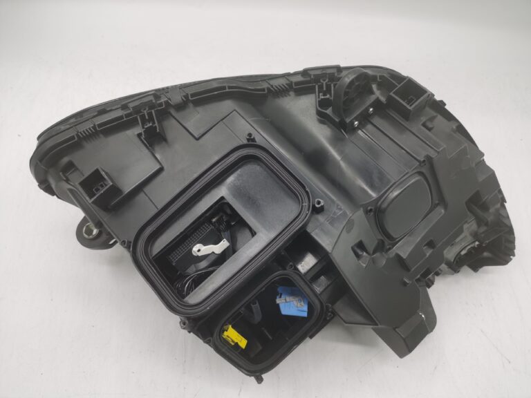 Mercedes-Benz C-CLASS W205 2014-2017 LED Left Hand Side HEADLIGHT ASSEMBLY