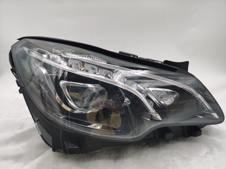 Mercedes-Benz E-CLASS W207 2013-2015 LENS LED Right Hand Side HEADLIGHT ASSEMBLY