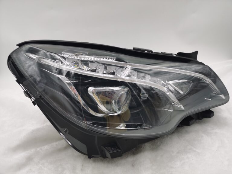 Mercedes-Benz E-CLASS W207 2013-2015 LENS LED Right Hand Side HEADLIGHT ASSEMBLY