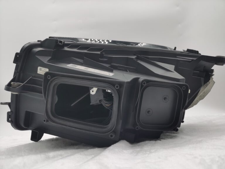 Mercedes-Benz GLC-CLASS W253 2015-2018 LED Right Hand Side Headlight Assembly