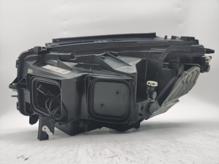 Mercedes-Benz GLC-CLASS W253 2015-2018 LED RIGHT HAND SIDE Headlight Assembly