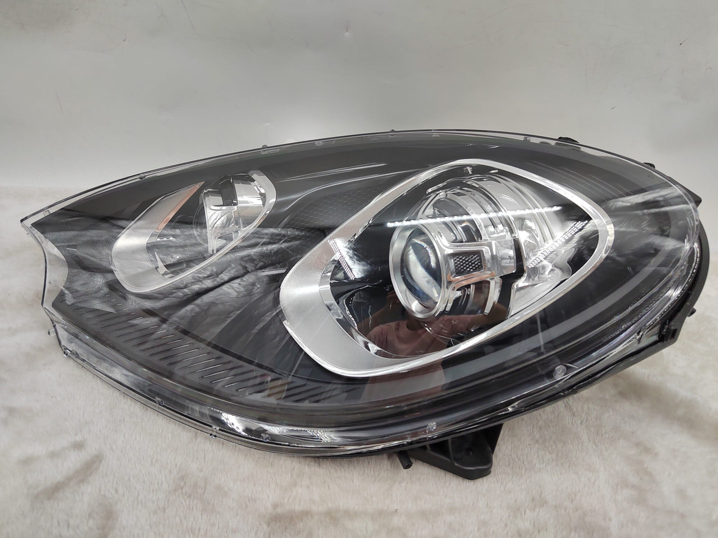 PORSCHE MACAN 2014-2018 XENON Left Hand Side HEADLIGHT ASSEMBLY