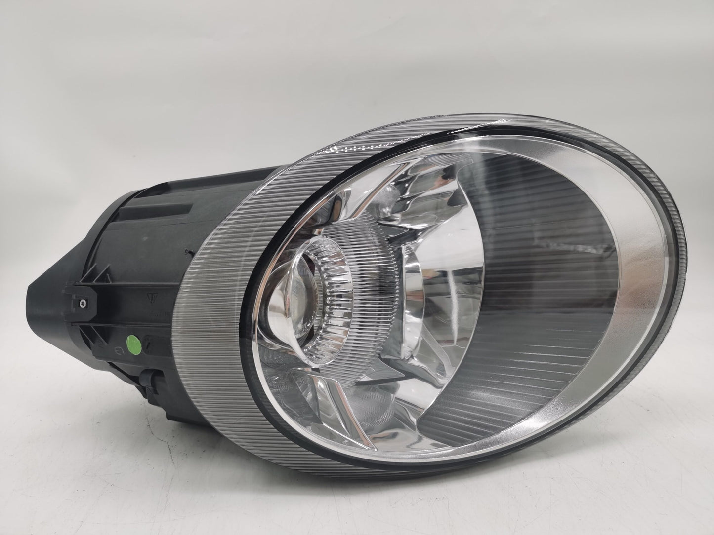 Porsche 911 CARRERA 2005-2012 XENON Right Hand Side HEADLIGHT ASSEMBLY
