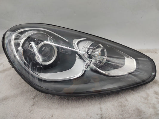 PORSCHE CAYENNE 958 2015-2018 XENON Right Hand Side HEADLIGHT ASSEMBLY