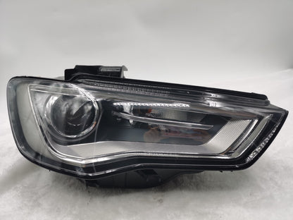 AUDI A3 8V 2013-2015 XENON Right Hand Side HEADLIGHT ASSEMBLY