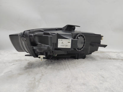 AUDI A3 8V 2013-2015 XENON Right Hand Side HEADLIGHT ASSEMBLY