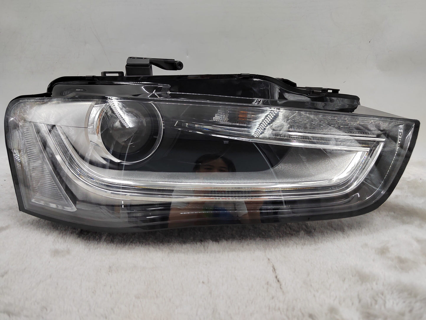 AUDI A4 B8 2011-2014 XENON RIGHT HAND SIDE HEADLIGHT ASSEMBLY