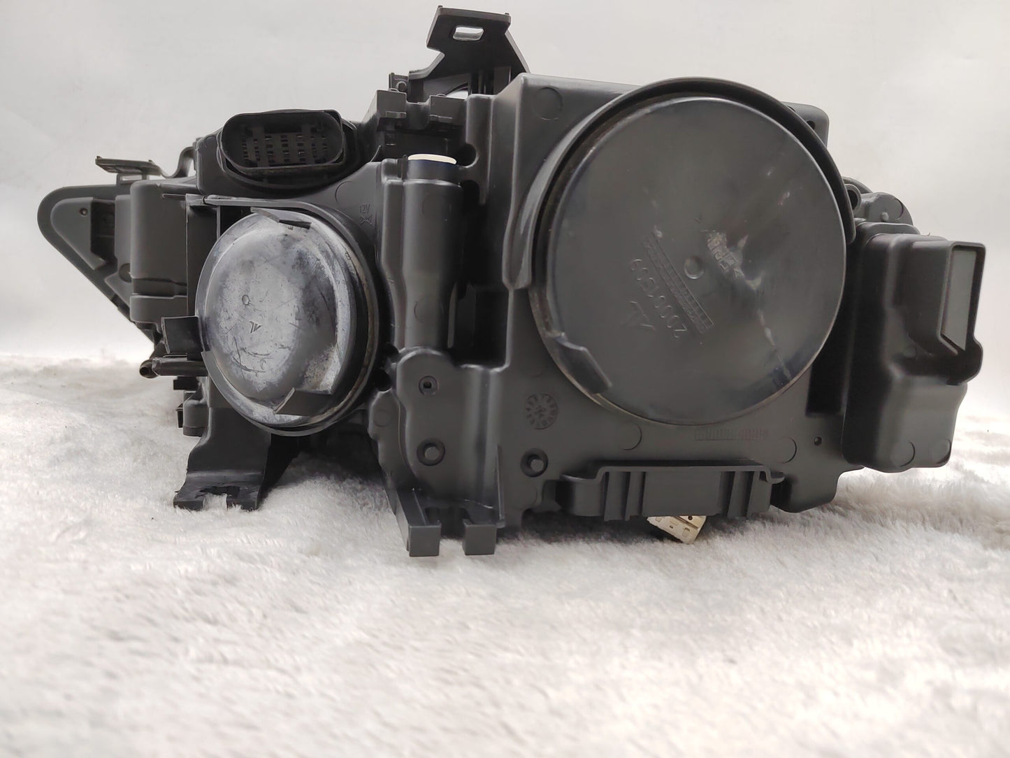 AUDI A4 B8 2011-2014 XENON RIGHT HAND SIDE HEADLIGHT ASSEMBLY