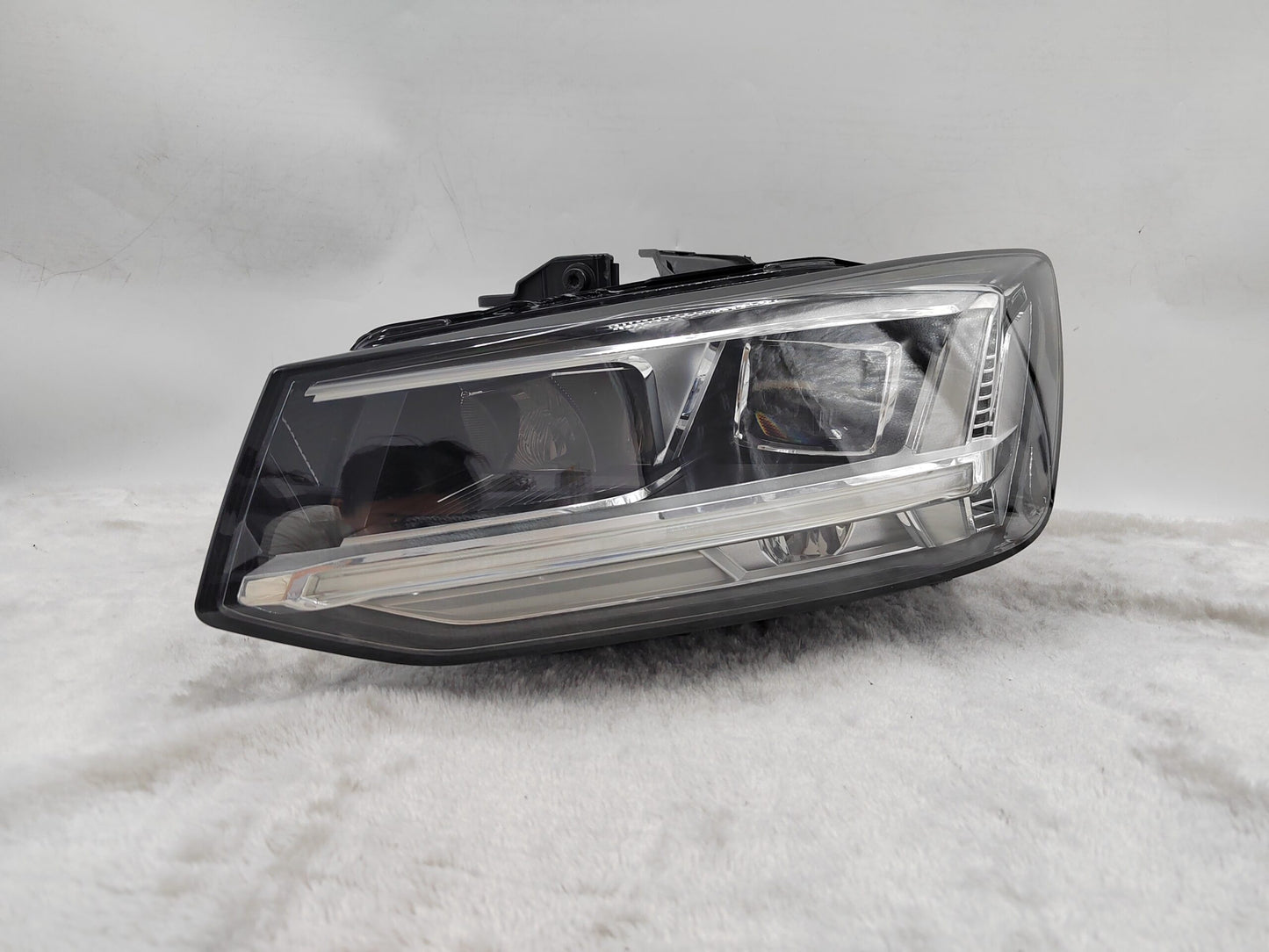 AUDI Q2 2016-2019 LED Left Hand Side HEADLIGHT ASSEMBLY