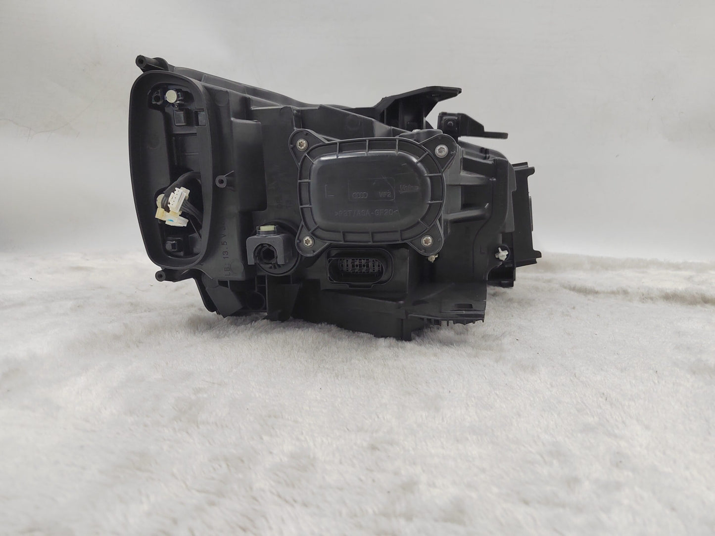 AUDI Q2 2016-2019 LED Left Hand Side HEADLIGHT ASSEMBLY