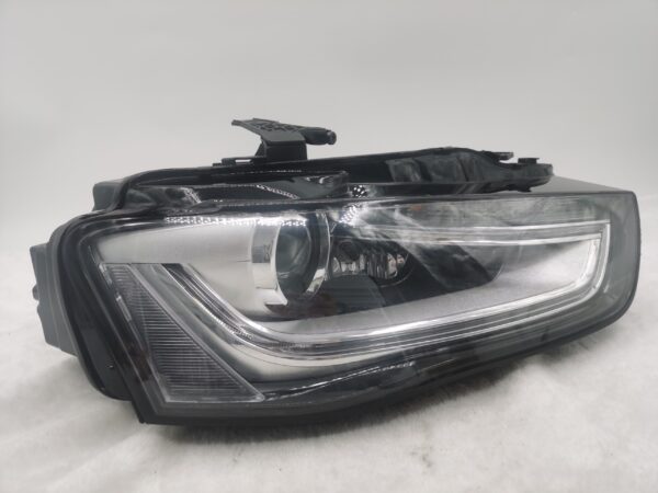 Audi A4 B8 2011-2014 XENON RIGHT HAND SIDE HEADLIGHT ASSEMBLY