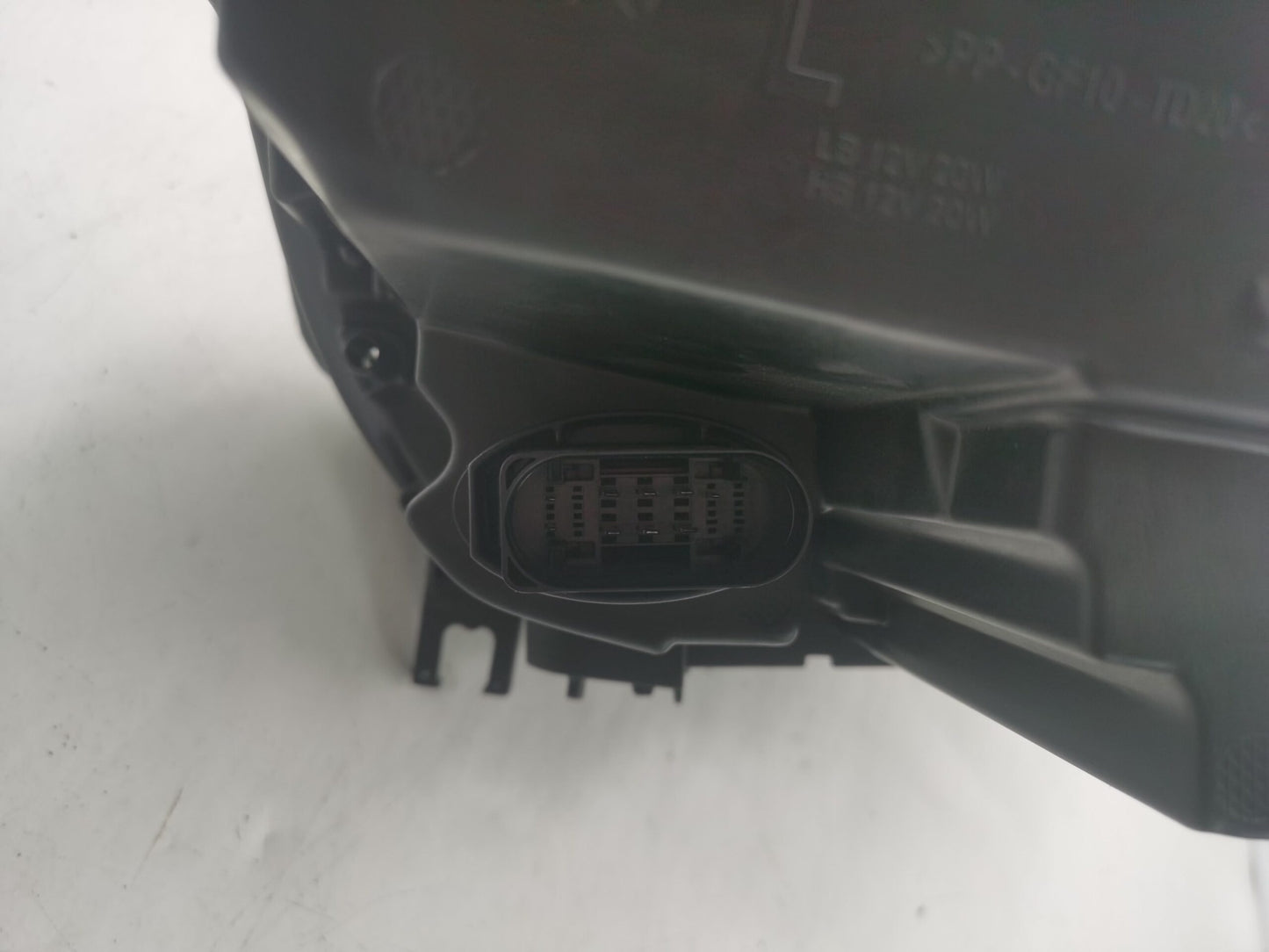 Audi A4 B9 2015-2019 LED Left Hand Side Headlight Assembly