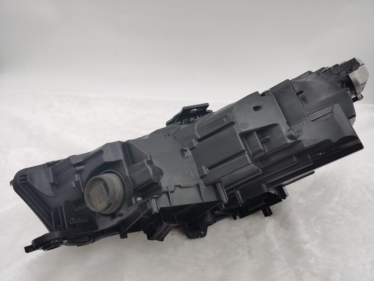 Audi A4 B9 2015-2019 LED RIGHT HAND SIDE HEADLIGHT ASSEMBLY