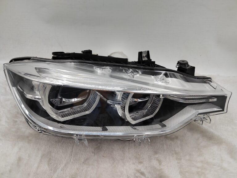 BMW 3 SERIES 2015-2018 ADAPTIVE LED RIGHT HAND SIDE HEADLIGHT ASSEMBLY