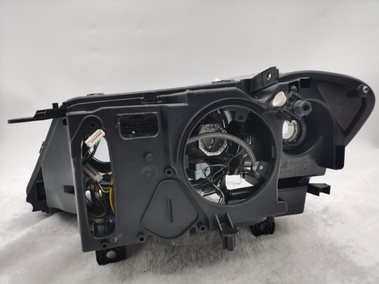 BMW X3 F25 2011-2014 XENON RIGHT HAND SIDE HEADLIGHT ASSEMBLY