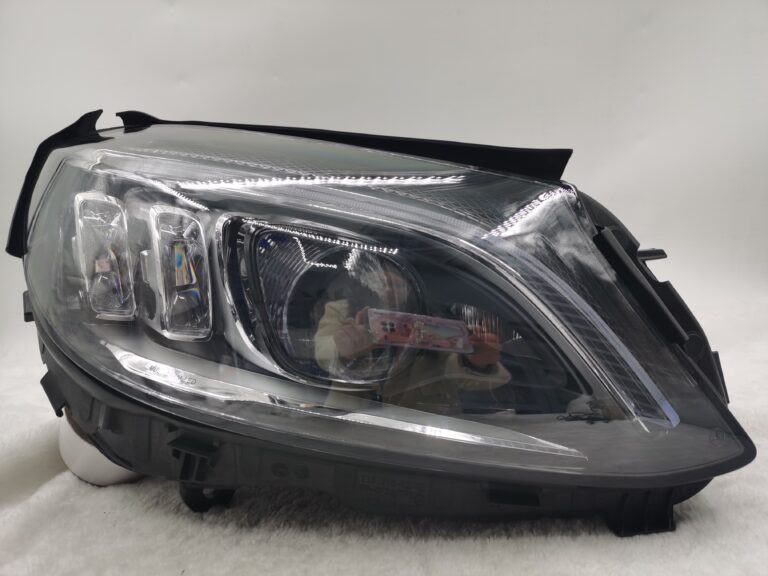 Mercedes-Benz C-CLASS W205 2018-2020 LED RIGHT HAND SIDE HEADLIGHT ASSEMBLY