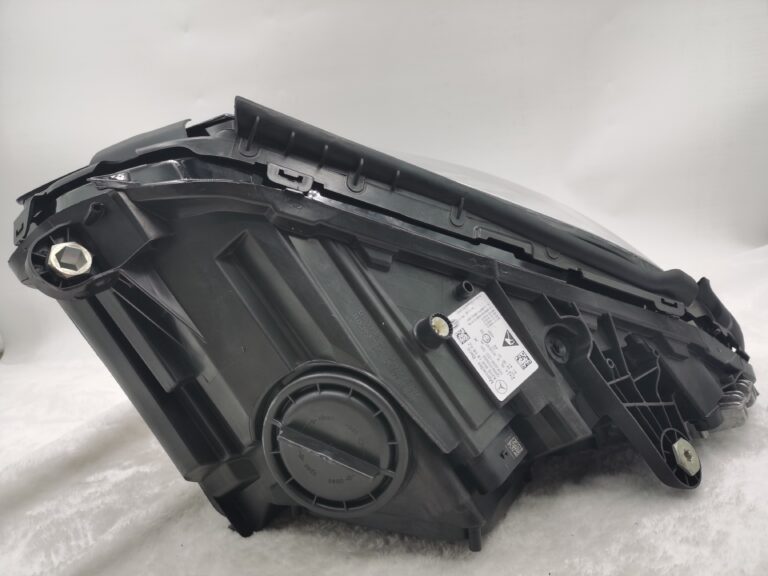 Mercedes-Benz C-CLASS W205 2018-2020 LED RIGHT HAND SIDE HEADLIGHT ASSEMBLY
