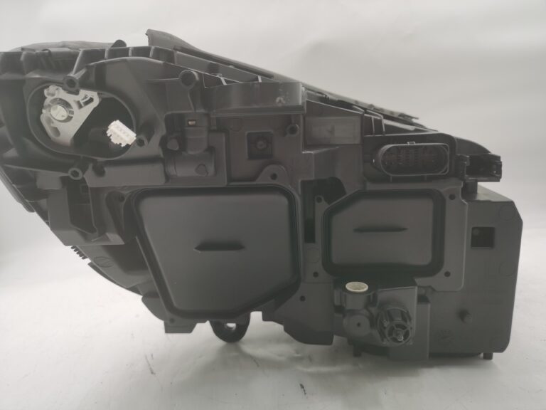 Mercedes-Benz C-CLASS W205 2014-2017 C200 LED Left Hand Side Headlight Assembly