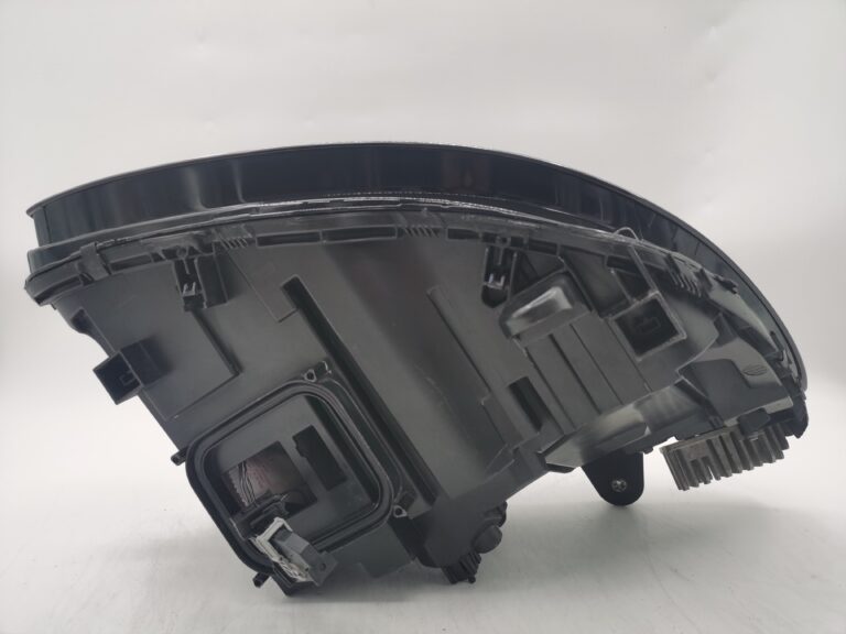 Mercedes-Benz C-CLASS W205 2014-2017 LED+XENON Left Hand Side Headlight Assembly