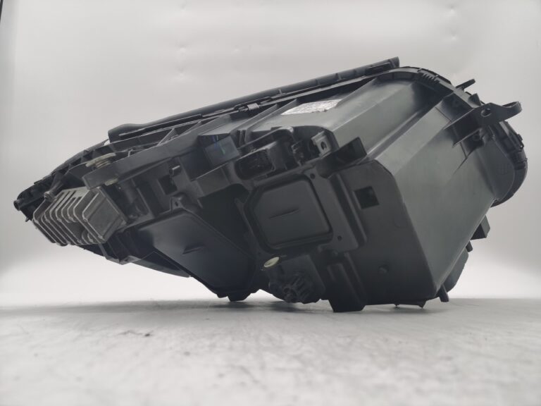 Mercedes-Benz C-CLASS W205 2014-2017 LED+XENON Left Hand Side Headlight Assembly