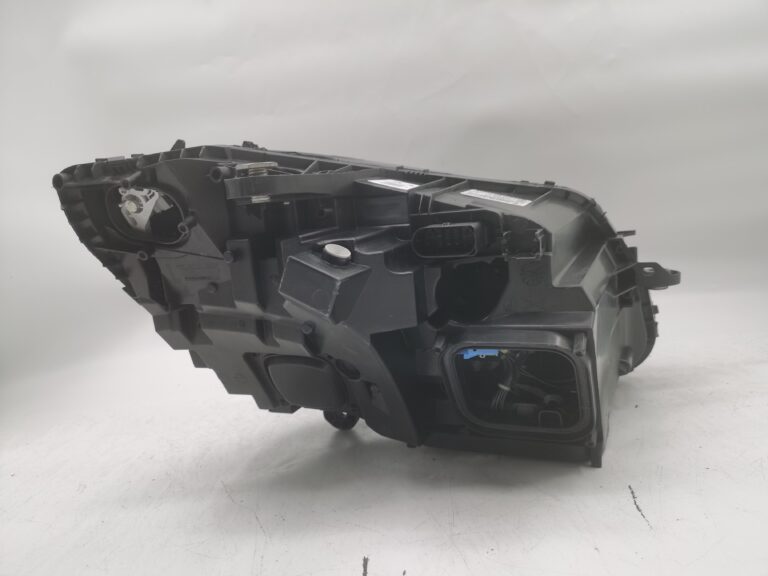 Mercedes-Benz C-CLASS W205 2014-2017 LED Left Hand Side HEADLIGHT ASSEMBLY