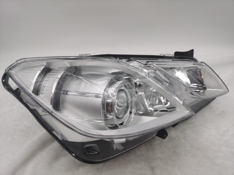 Mercedes-Benz E-CLASS W207 2009-2012 XENON Right Hand Side HEADLIGHT ASSEMBLY