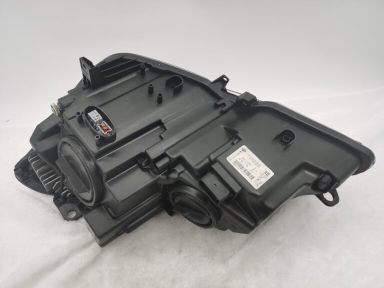 Mercedes-Benz E-CLASS W207 2009-2012 XENON Right Hand Side HEADLIGHT ASSEMBLY