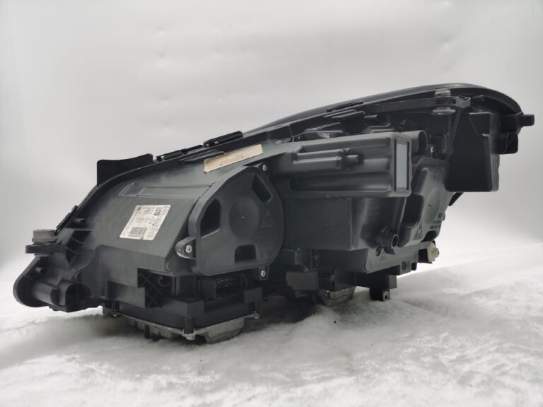 Mercedes-Benz E-CLASS W207 2013-2015 LENS LED Right Hand Side HEADLIGHT ASSEMBLY