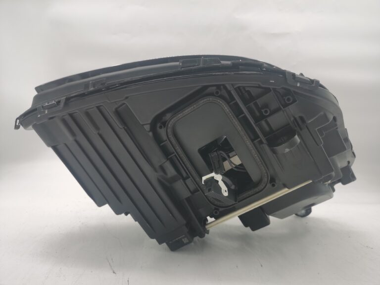 Mercedes-Benz E-CLASS W213 2016-2019 LED Left Hand Side HEADLIGHT ASSEMBLY