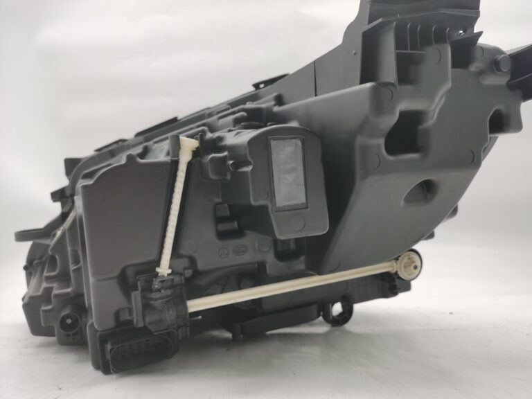 Mercedes-Benz E-CLASS W213 2016-2019 LED RIGHT HAND SIDE HEADLIGHT ASSEMBLY